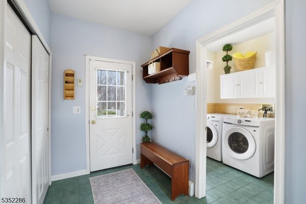 Interior, Washer
