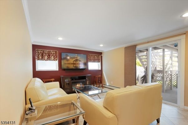 Fireplace, Interior, Living room, Recessed Lighting