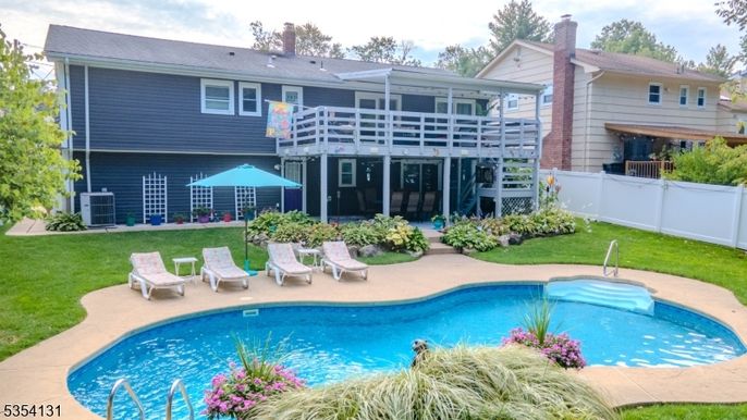 Backyard, Exterior, Pool