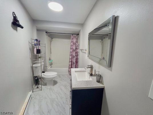 Bathroom, Interior, Marble, Recessed Lighting