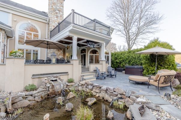 Exterior, Hot Tub