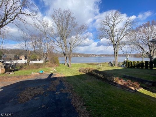 Backyard, Exterior, Water