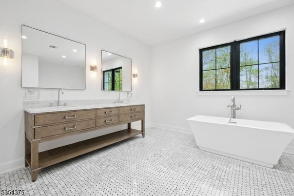 Bathroom, Dual Sink Vanities, Free Standing Baths, Interior, Recessed Lighting