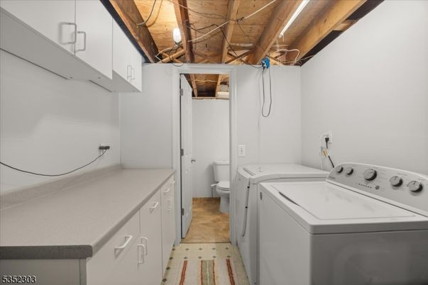 Interior, Washer, Wooden Beams, Wooden Ceilings
