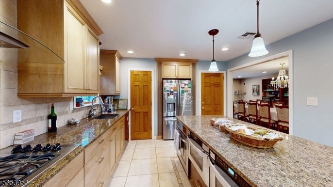 Chandelier, Dining room, Interior, Kitchen, Pendant Lights, Recessed Lighting