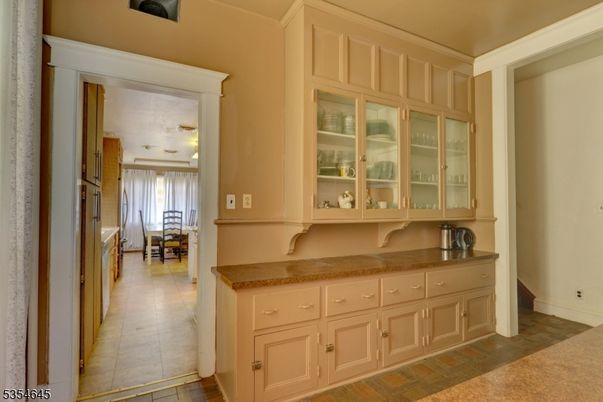 Dining room, Interior