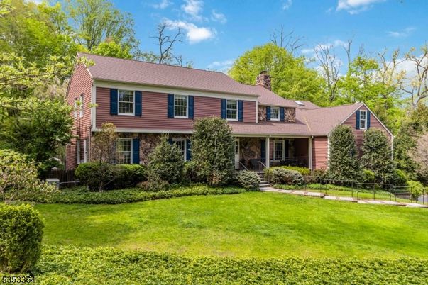 Backyard, Exterior, Facade, Brick Facade, Georgian