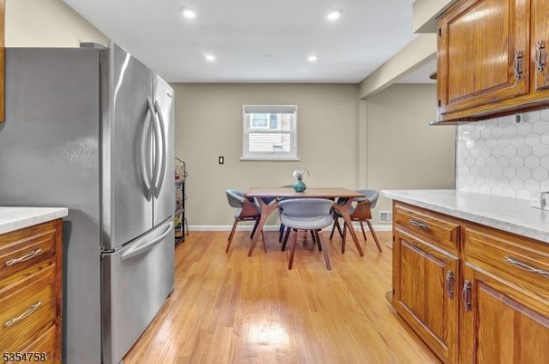 Dining room, Interior, Kitchen, Recessed Lighting, Wood Texture Flooring