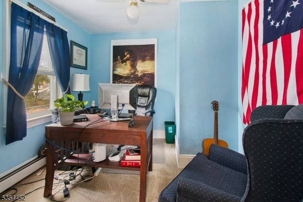 Home Office, Interior