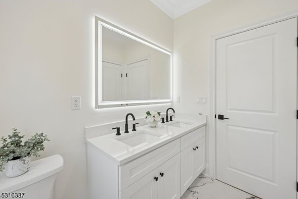 Bathroom, Dual Sink Vanities, Interior, Marble