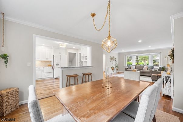 Dining room, Interior, Kitchen, Living room, Pendant Lights, Recessed Lighting, Wood Texture Flooring