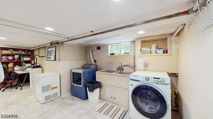 Interior, Recessed Lighting, Washer