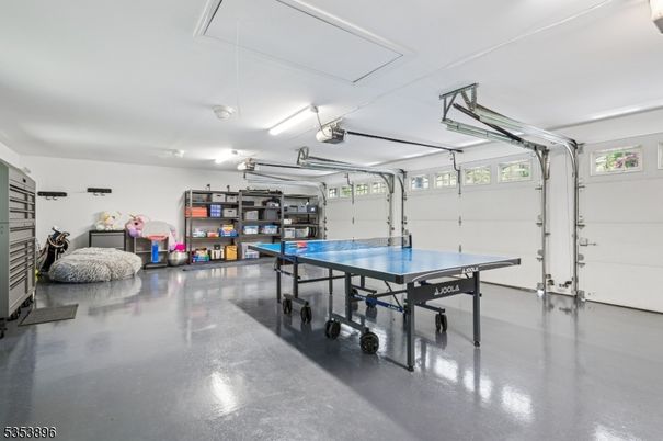Game Room, Garage, Interior