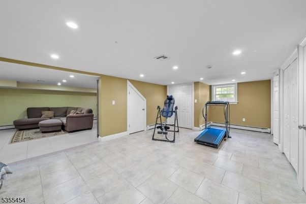 Fitness Equipment, Interior, Recessed Lighting
