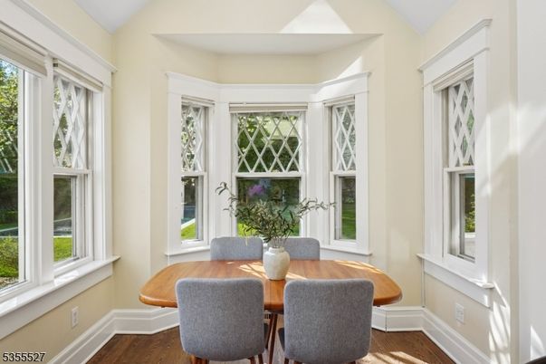 Dining room, Interior, Wood Texture Flooring