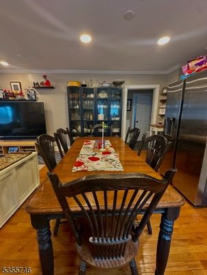 Dining room, Interior, Kitchen, Recessed Lighting, Wood Texture Flooring