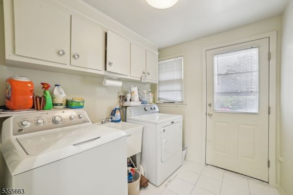 Interior, Utility Closets, Washer