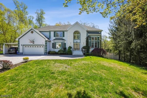 Attached, Backyard, Exterior, Facade, French Provincial