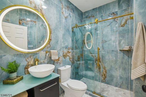 Bathroom, Glass Shower, Interior