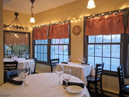 Dining room, Interior, Pendant Lights