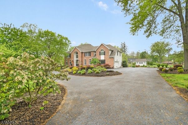 Backyard, Exterior, Facade, Brick Facade, French Provincial