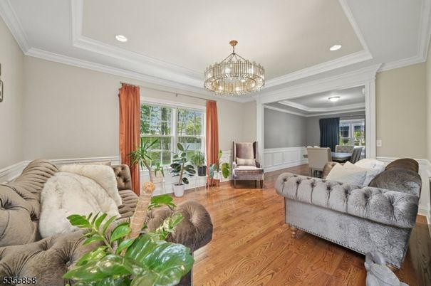 Chandelier, Interior, Living room, Recessed Lighting, Wood Texture Flooring