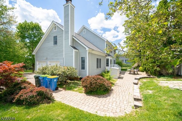 Backyard, Detached Garage, Exterior