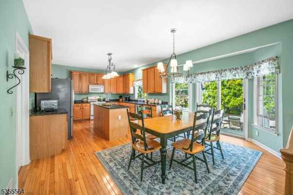 Chandelier, Dining room, Interior, Kitchen, Pendant Lights, Wood Texture Flooring