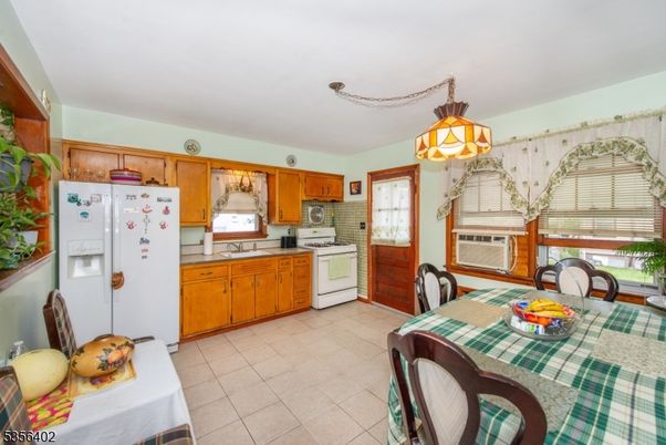Dining room, Interior, Kitchen