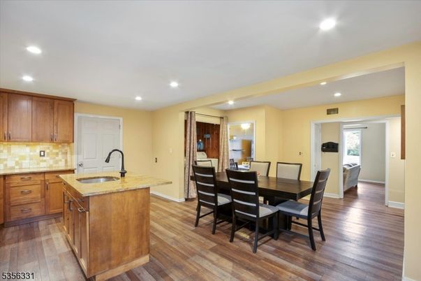 Dining room, Interior, Kitchen, Recessed Lighting, Wood Texture Flooring