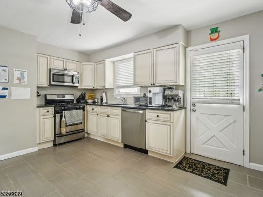 Interior, Kitchen, Stainless Steel Appliances
