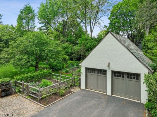 Backyard, Detached Garage, Exterior