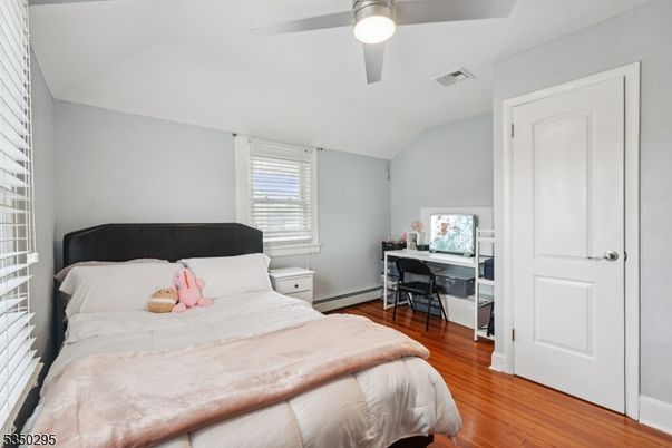Bedroom, Home Office, Interior, Wood Texture Flooring