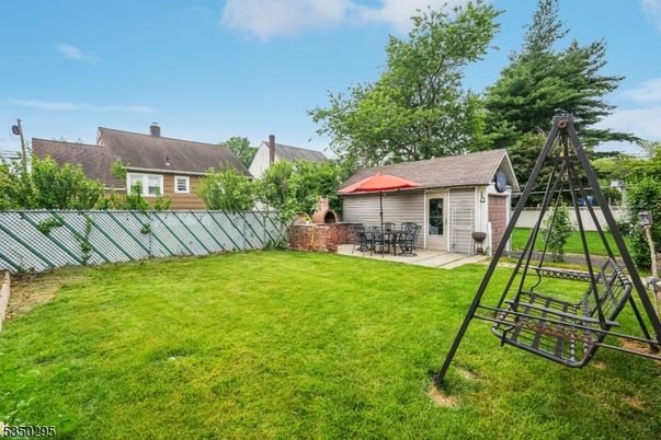 Backyard, Exterior, Playground