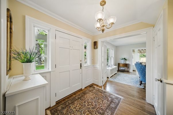 Chandelier, Interior, Wood Texture Flooring