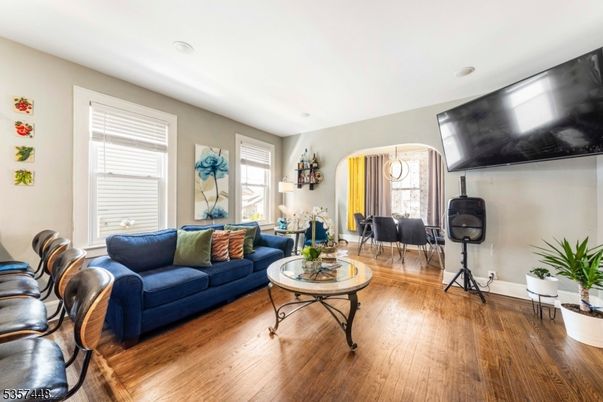 Dining room, Interior, Living room, Recessed Lighting, Wood Texture Flooring