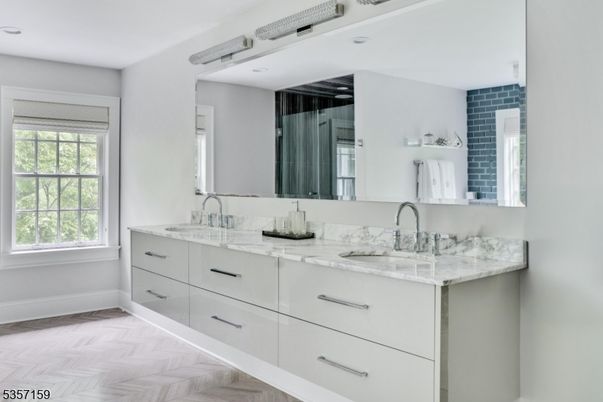 Bathroom, Dual Sink Vanities, Interior, Recessed Lighting, Wood Texture Flooring