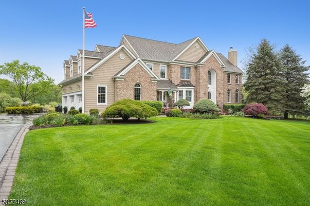 Backyard, Exterior, Facade, Brick Facade, French Provincial