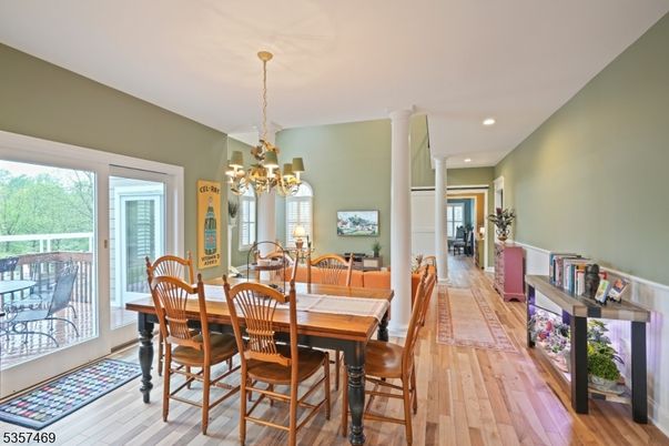 Chandelier, Dining room, Interior, Recessed Lighting, Wood Texture Flooring