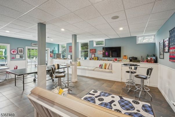 Game Room, Interior, Living room, Recessed Lighting