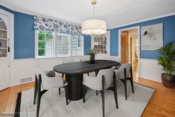 Dining room, Interior, Wood Texture Flooring