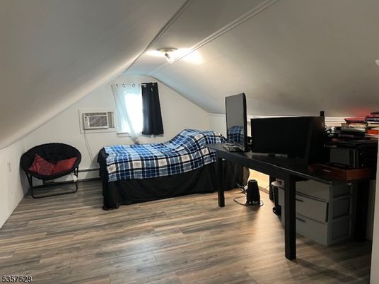 Bedroom, Home Office, Interior, Wood Texture Flooring