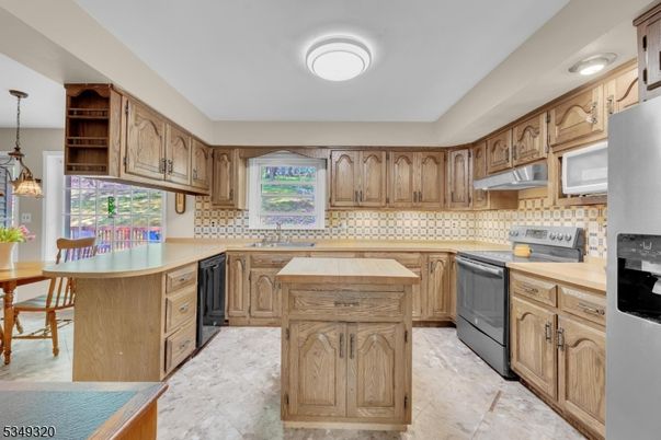 Interior, Kitchen, Pendant Lights