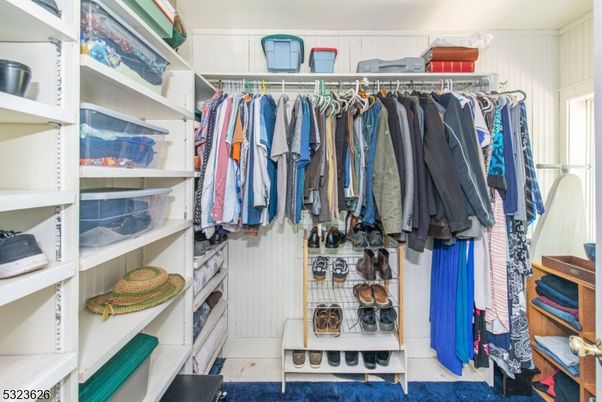 Interior, Walk-in Closets
