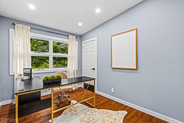 Home Office, Interior, Recessed Lighting, Wood Texture Flooring