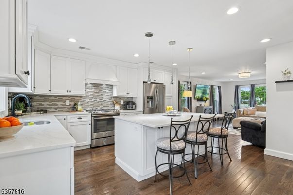 Interior, Kitchen, Living room, Pendant Lights, Recessed Lighting, Stainless Steel Appliances, Wood Texture Flooring