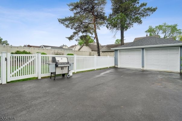 Backyard, Detached Garage, Exterior
