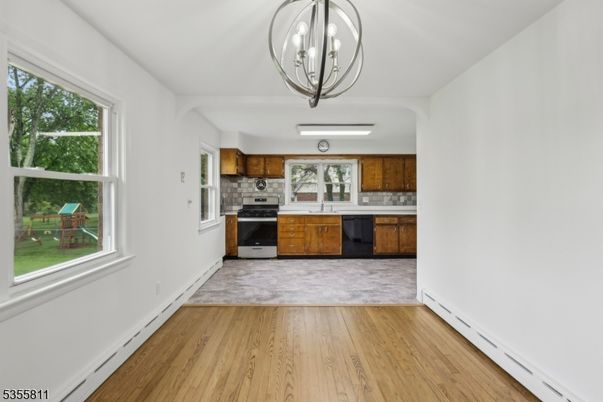Interior, Kitchen, Pendant Lights, Wood Texture Flooring