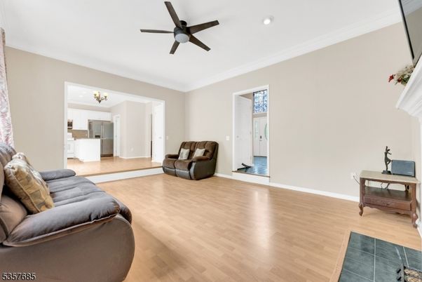 Chandelier, Interior, Living room, Recessed Lighting, Wood Texture Flooring