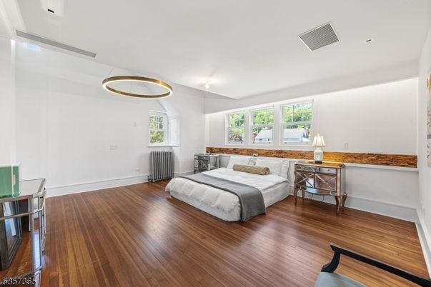 Bedroom, Interior, Pendant Lights, Wood Texture Flooring